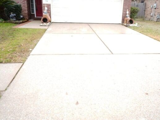 After pressure washing in Magnolia TX – clean driveway or building surface